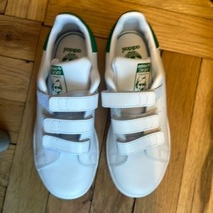 Adidas kids stan smith size 1.5 white
